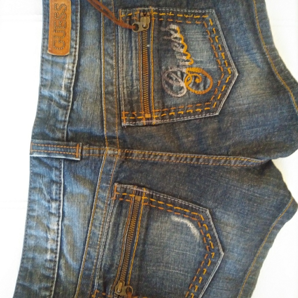Guess jean shorts size 30